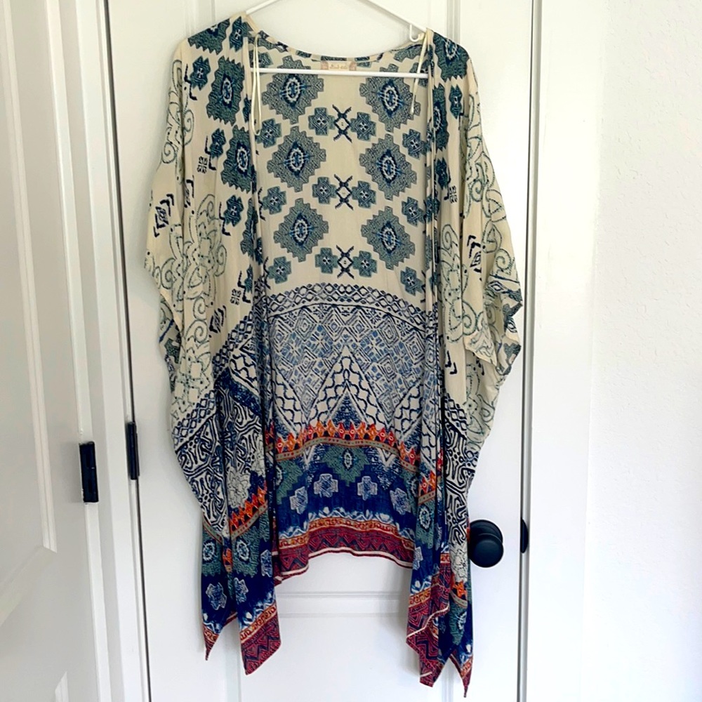 Altar’d State kimono, size medium